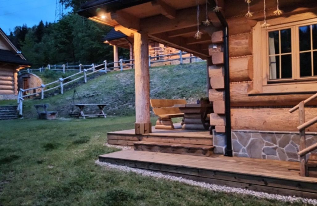 AlohaCamp Chata Niezapominajka 2