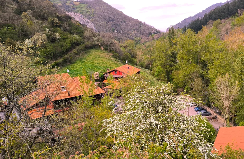 AlohaCamp accommodation Encantadora Suite en Picos de Europa 2