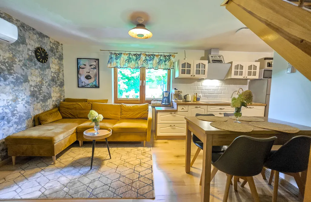 noclegi AlohaCamp Domek pod Świerkami & Jacuzzi 4