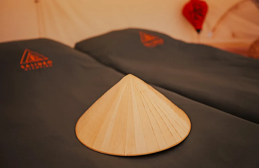 AlohaCamp Namiot safari Wietnamskie Lampiony 3