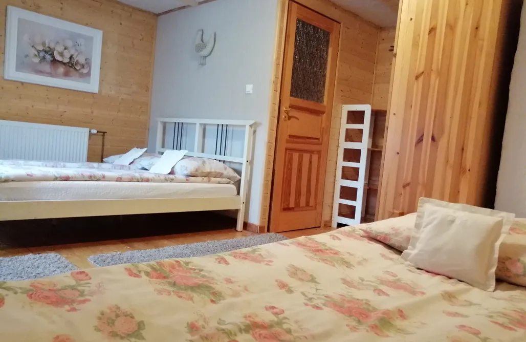 AlohaCamp pokój czteroosobowy 3