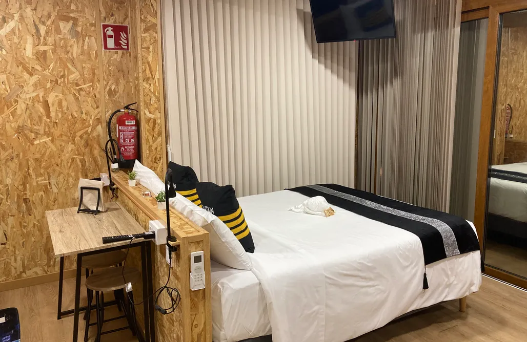 AlohaCamp BUNGALOW - NOVEMBER 1 4