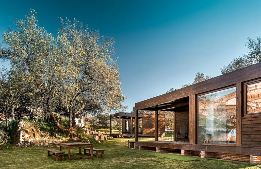 Alojamiento en Higuera de la Sierra Cabaña Andrómeda 2