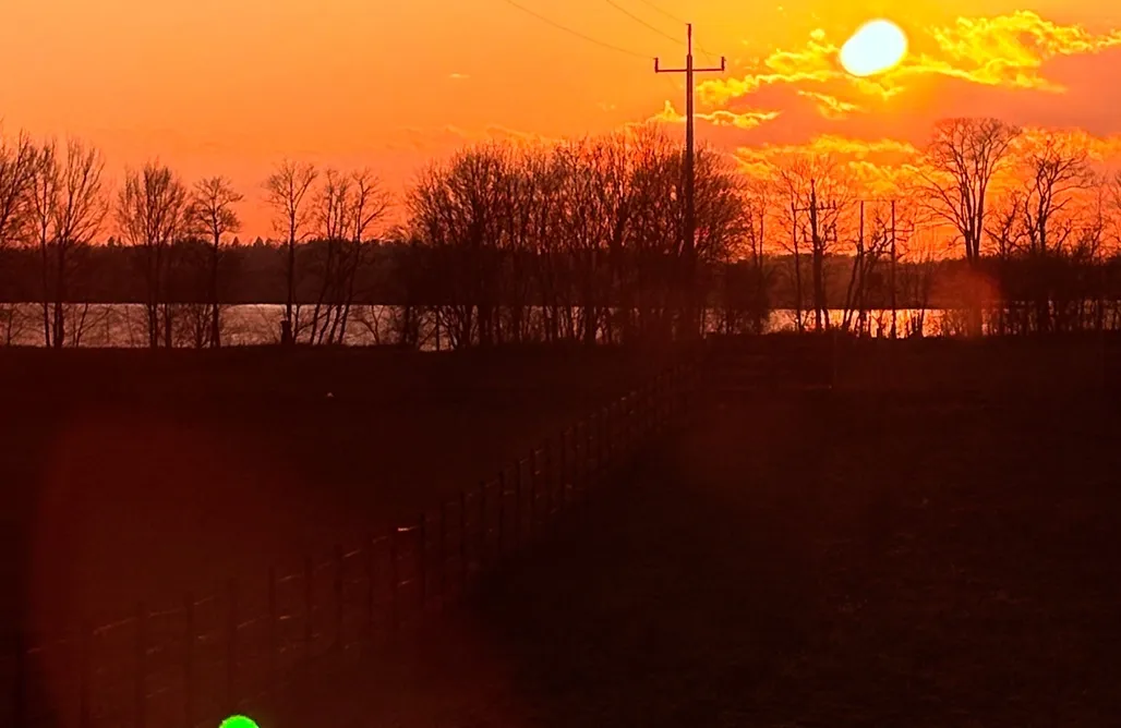 Laski Lake Mazury - domek z balią blisko jeziora AlohaCamp