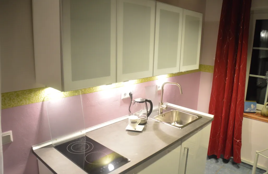 noclegi AlohaCamp Mały, urządzony z miłością apartament wakacyjny na farmie z widokiem na zamek 5