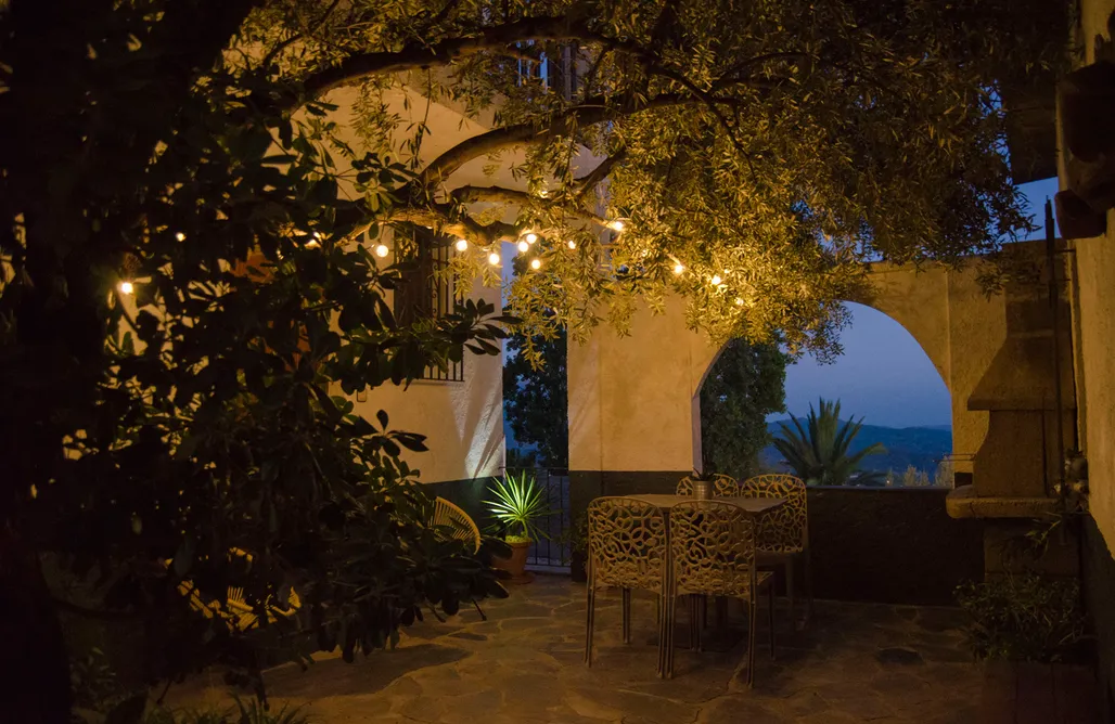 Alojamiento en Almería Balcón de Válor: Casa con porche. Casa 5 3