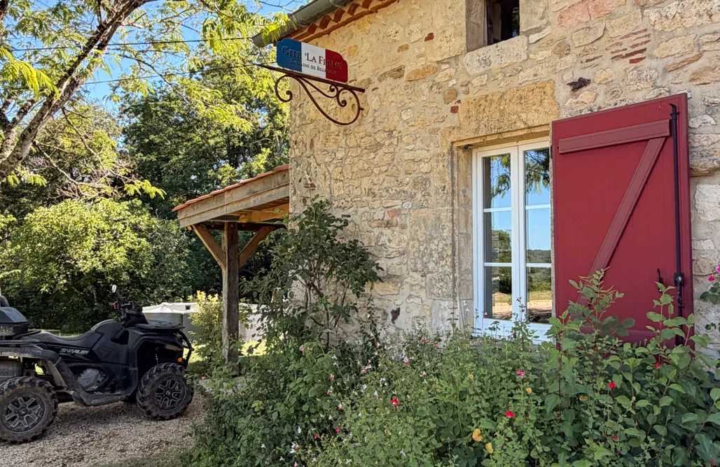 Logement Insolite Occitanie La Ferme de belbouys 2