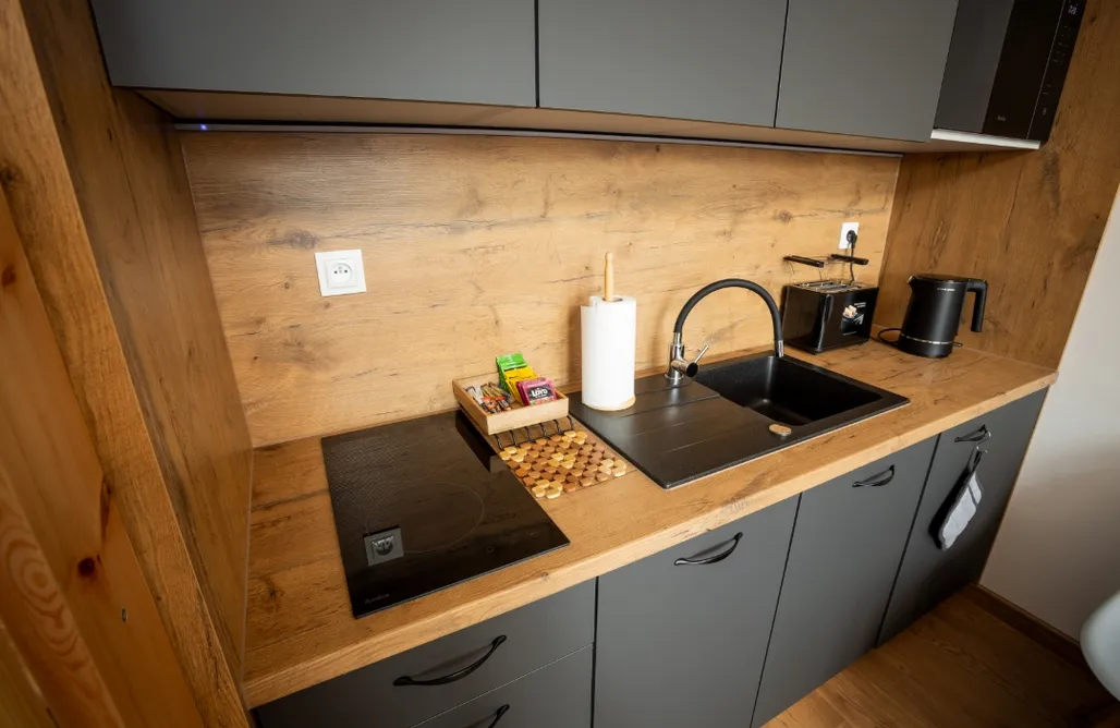 AlohaCamp accommodation Bobrowe Wzgórza Resort 1