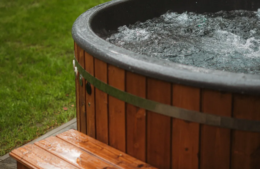 ubytovanie AlohaCamp Jurta v Plnosti - dom v lese na výlučné použitie do 15 osôb | sauna a kaďa | 1