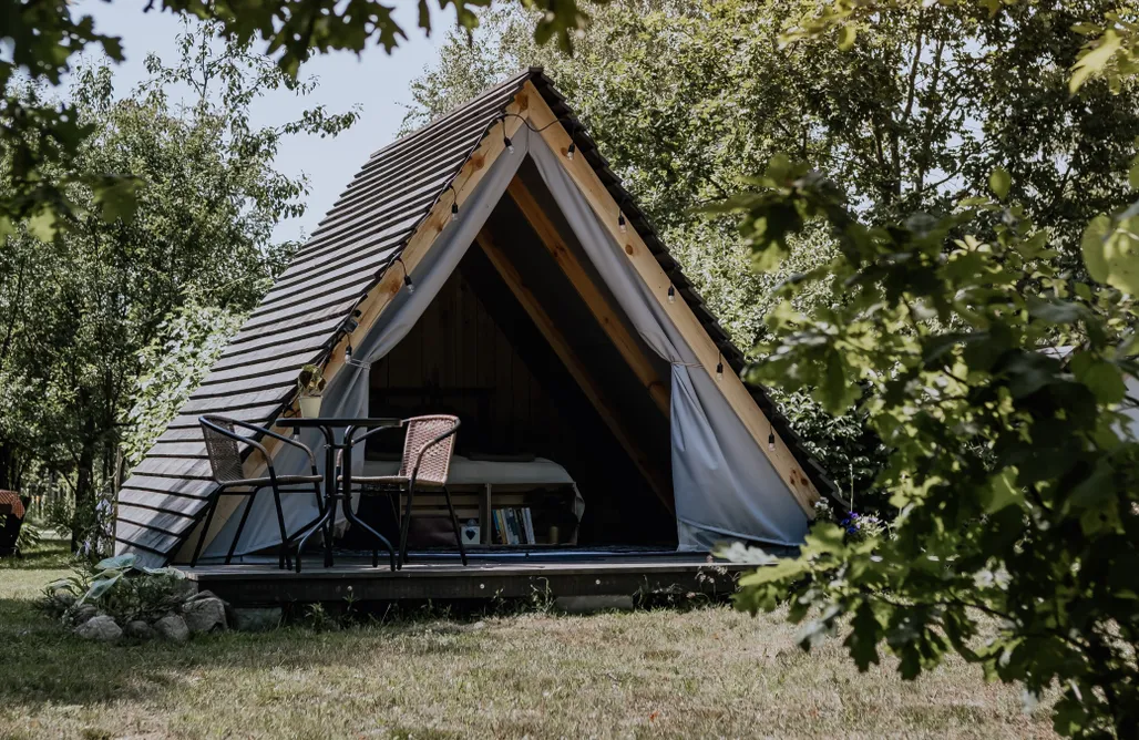 AlohaCamp accommodation Siedlisko Raz Się Żyje - Glamping  2