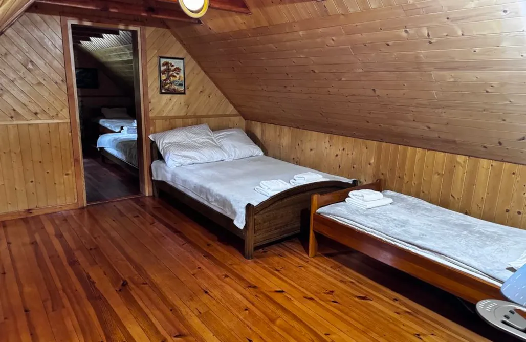 AlohaCamp Baciki Średnie 73 Domek nad Stawami  4