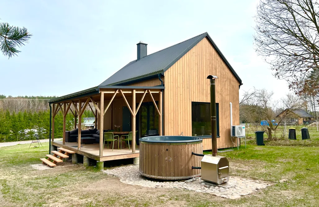 Orla noclegi Baciki 61 domek przy lesie  2