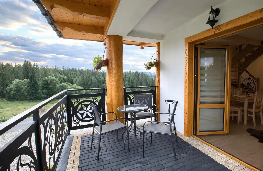 noclegi AlohaCamp Domek Lilijka - relaks w jacuzzi z panoramą Tatr 5