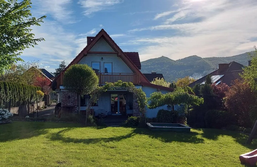 Beskid Żywiecki noclegi Lawendowe Wzgórze 21 dom z jacuzzi na wyłączność

 2