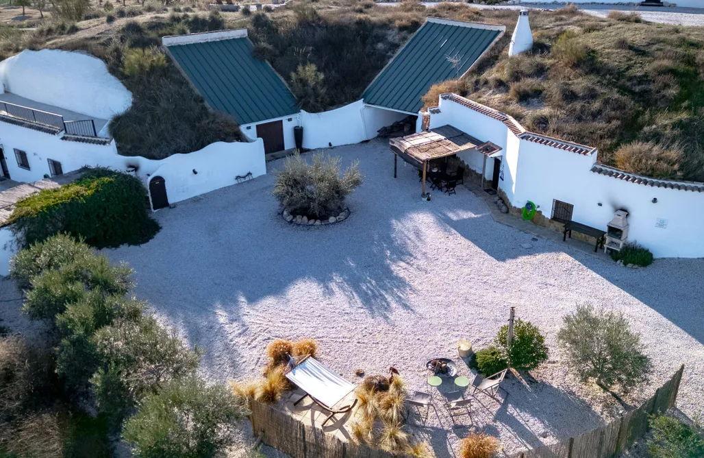 alojamientos AlohaCamp Las Dunas Caves : Olivo 4