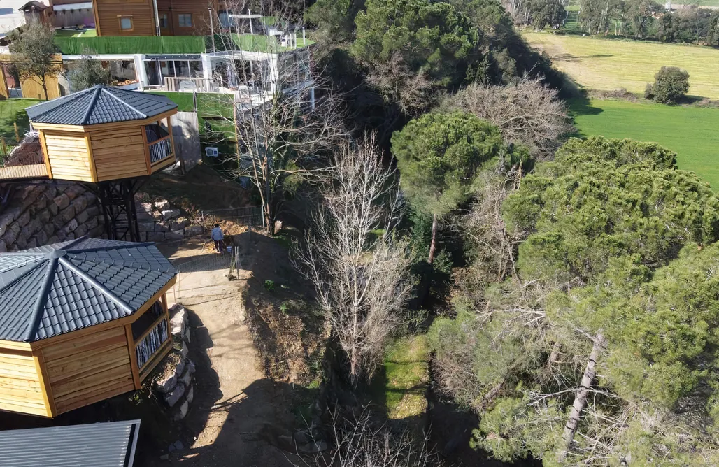 noclegi AlohaCamp Les Suites: Cabañas en Montseny 4