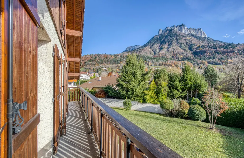 Unterkunft AlohaCamp L’Écrin de Bluffy – Charme & Vue Montagne 4