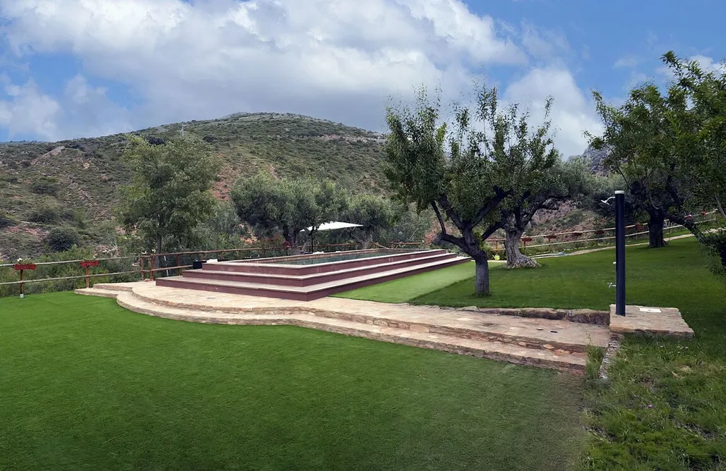 alojamientos AlohaCamp Villa Jardines de Guara 5