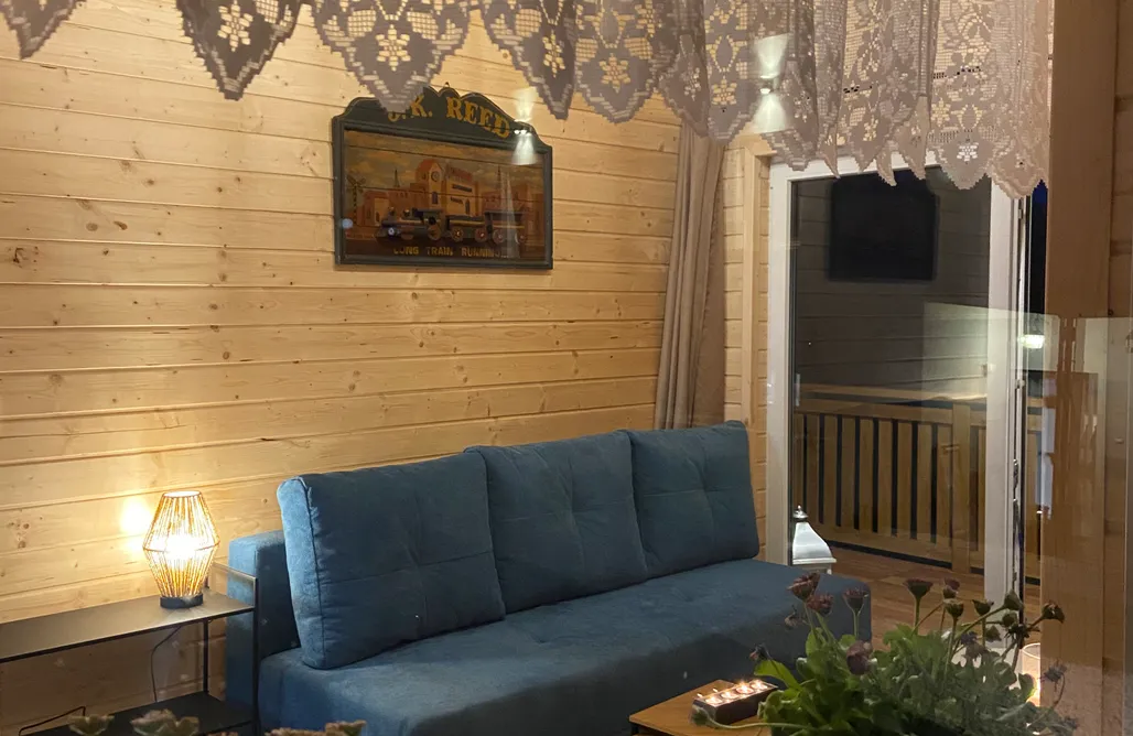 noclegi AlohaCamp Cud Miód Domek 1