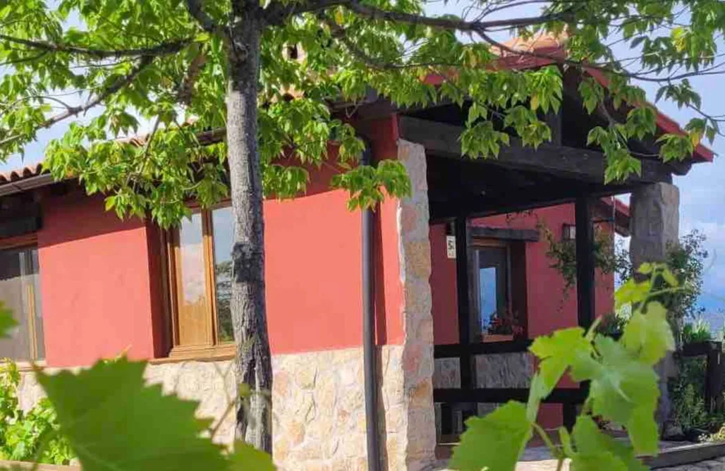 Hotel con Piscina Privada Madrid Rural Las Viñas Casa Roja  1