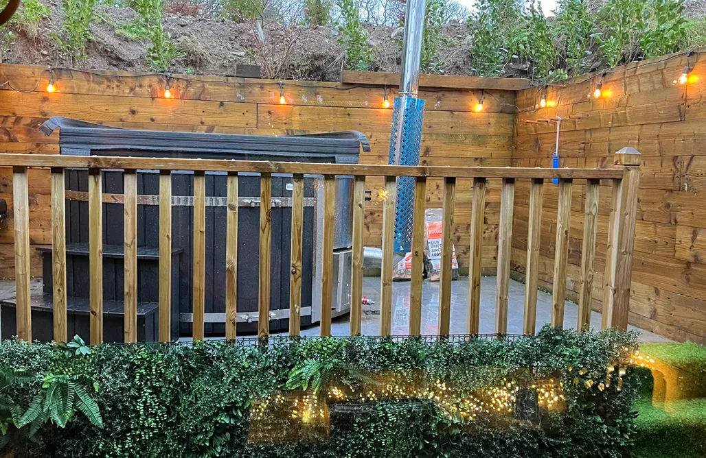 alojamientos AlohaCamp Luxurious Riverside Lodge 4