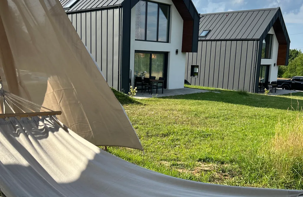 noclegi AlohaCamp Domki 4 Żywioły - Noclegi w beskidach z sauną i jacuzii /noce saunowe 1