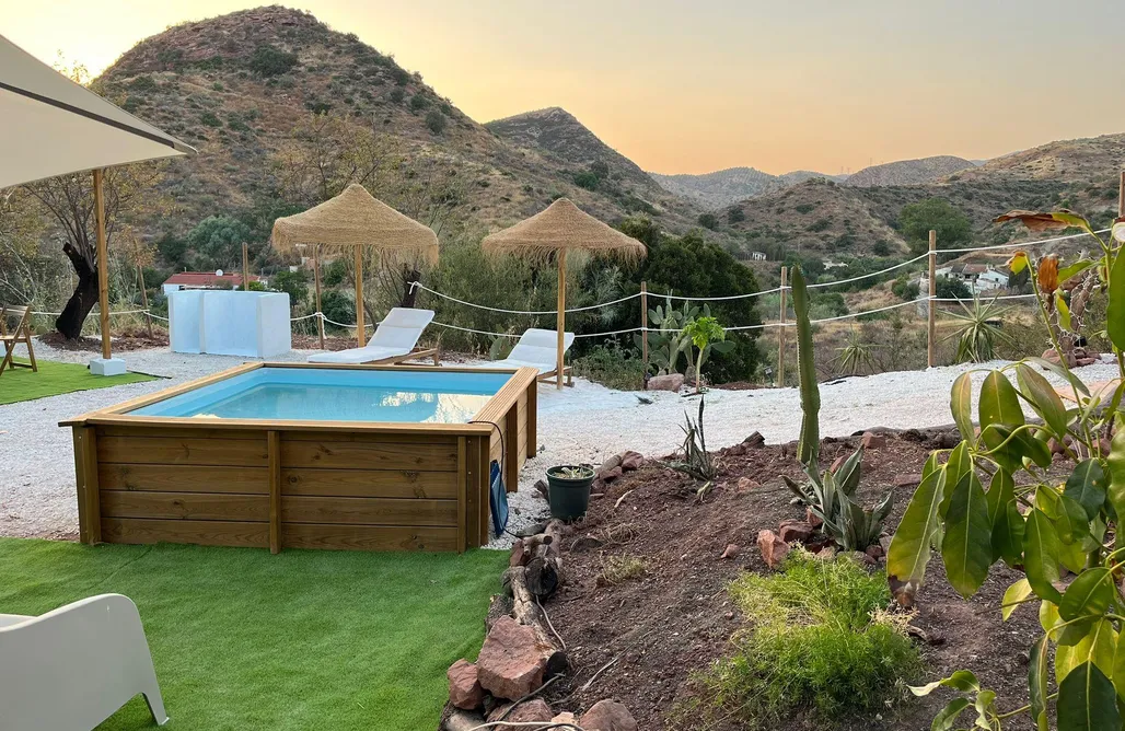 Glamping Cabaña suite Los Almendros  AlohaCamp