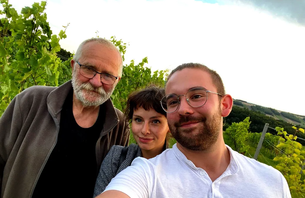 Pole Namiotowe z atrakcjami dla dzieci Miejsce kamperowe i namiotowe - Winnica Dosłońce 1