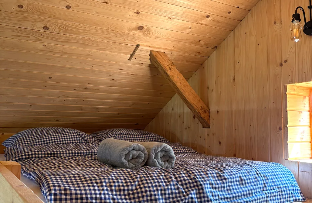 noclegi AlohaCamp Klimatyczny spichlerz wśród pól i lasów 4