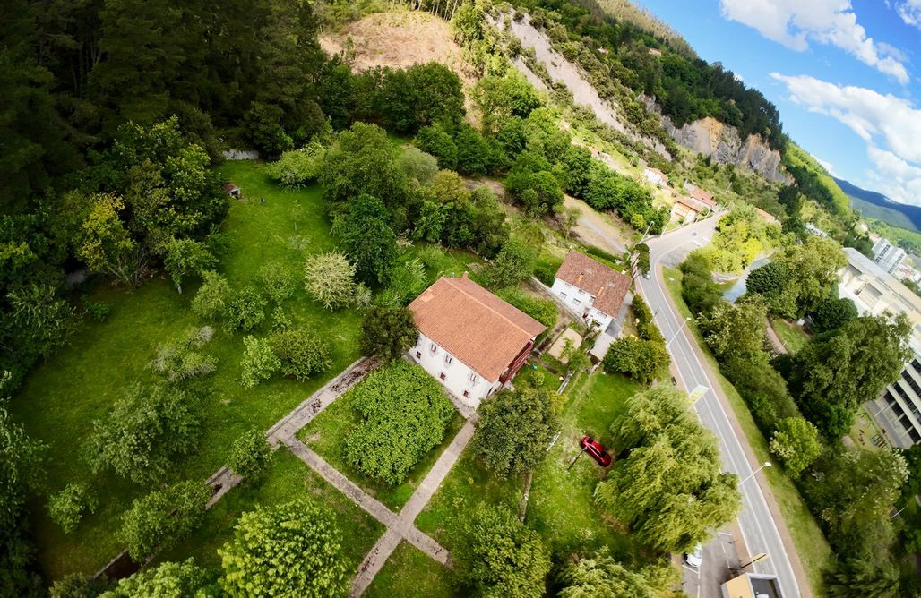 AlohaCamp Lutzin Etxea-Caserío vasco con jardín privado. 1
