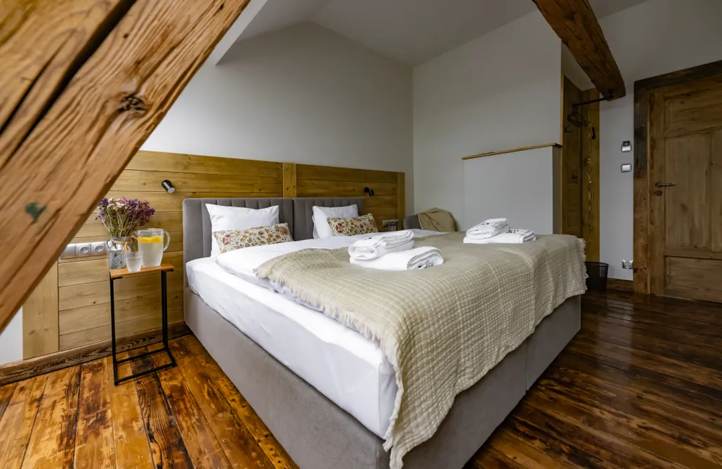 AlohaCamp #2 Pokój trzyosobowy 2