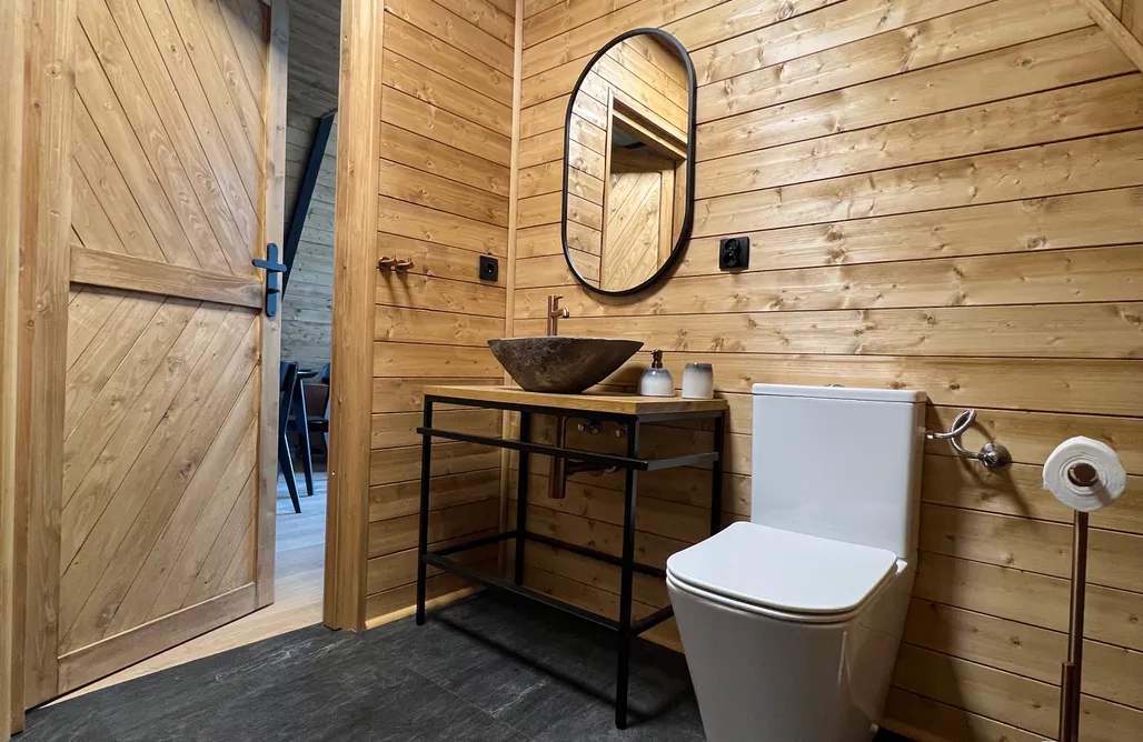 AlohaCamp Jelenie Brdy - Domek Jeleń 1