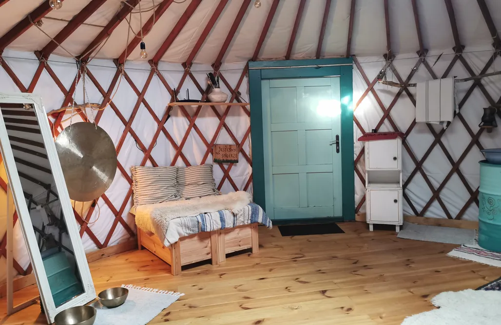 AlohaCamp Zaczarowany Las-jurta 1