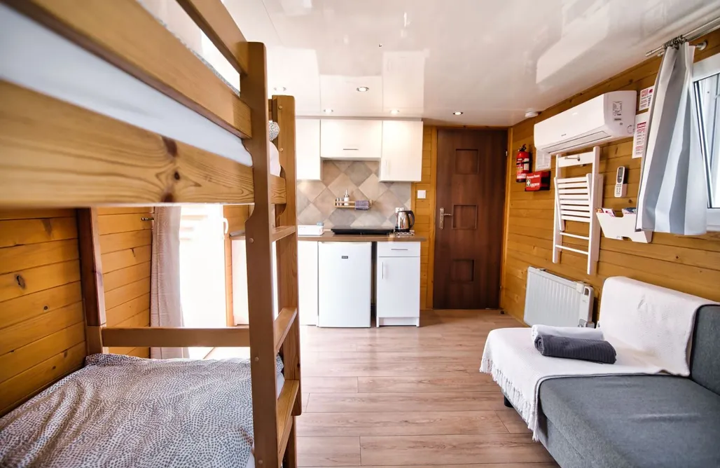 AlohaCamp Domek Tradycyjny numer 6A 4