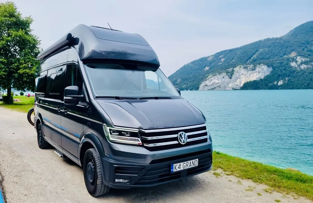 AlohaCamp accommodation Kampervan Volkswagen Grand California 600 2