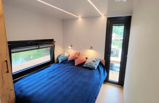 Zdjęcie obiektu Houseboat 7 os pływający dom Water King apartament na wodzie