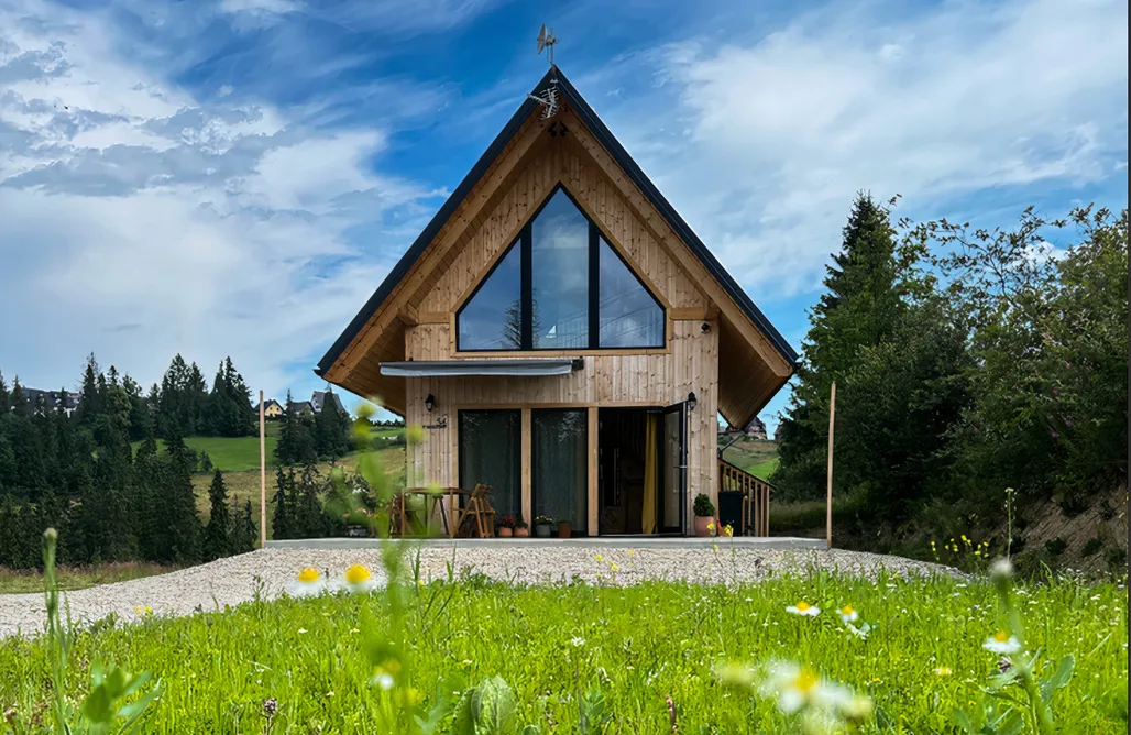 AlohaCamp accommodation Domek Cicho Tu 2