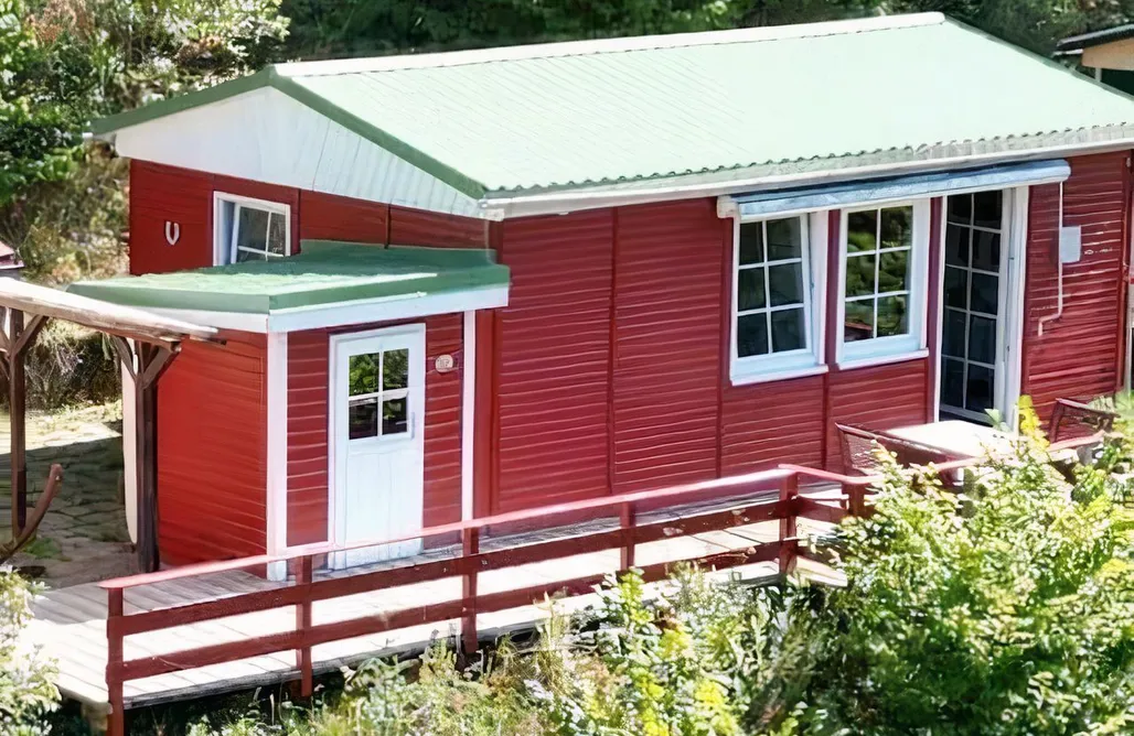 Unterkunft AlohaCamp Ferienhaus am Waldrand mit Sauna & großer Terrasse 5