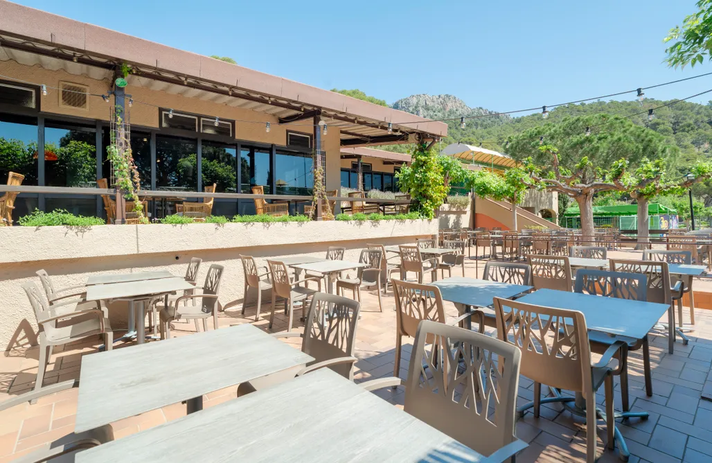 AlohaCamp accommodation Castell Montgrí - Cabañas 1