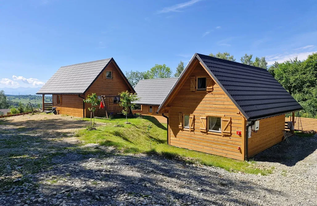 Krynica-Zdrój noclegi z wyżywieniem i basenem Domek na Groniku 3