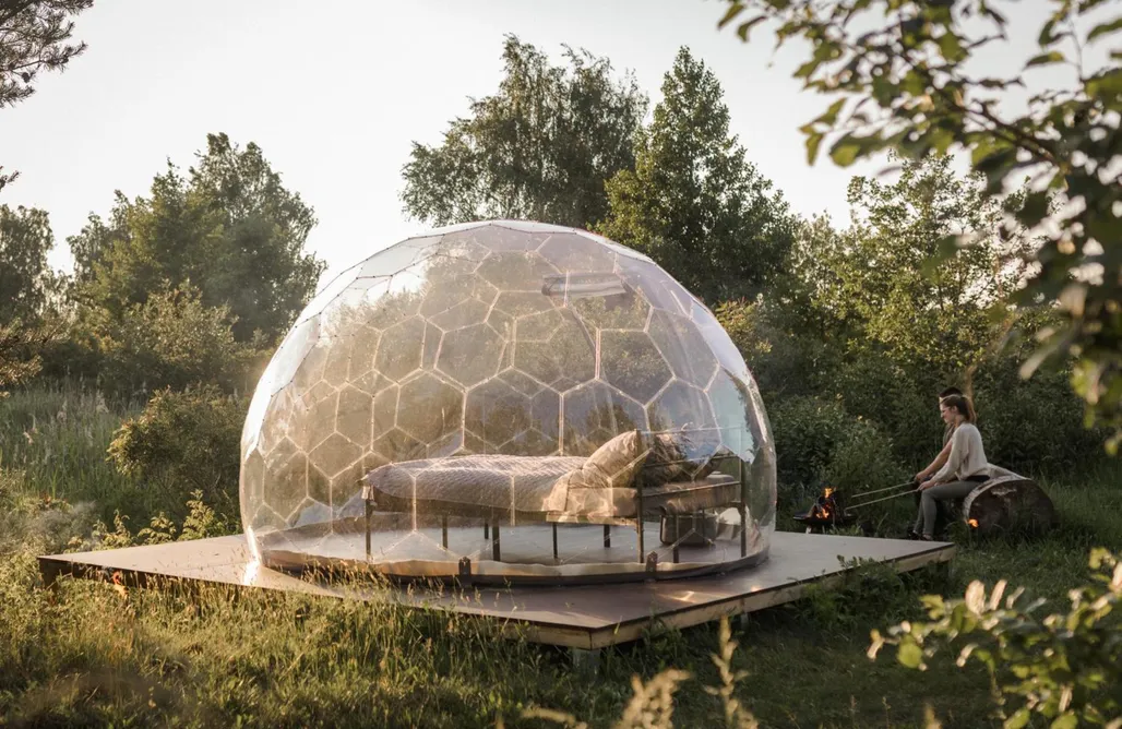 Magisches Bubble-Tent in Mönchenhöfe – Schlafen unter Sternen AlohaCamp