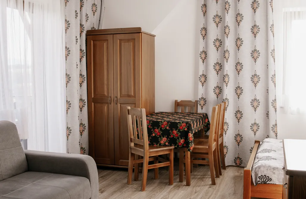 AlohaCamp Pokój 3-osobowy z balkonem i sofą 2