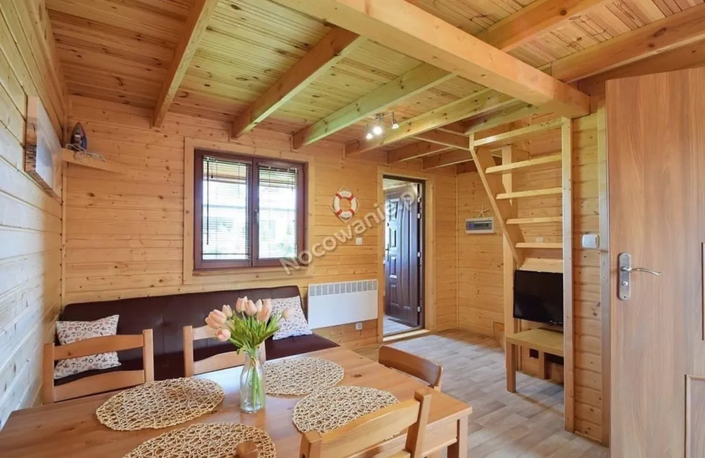 AlohaCamp Domek Drewniany 3