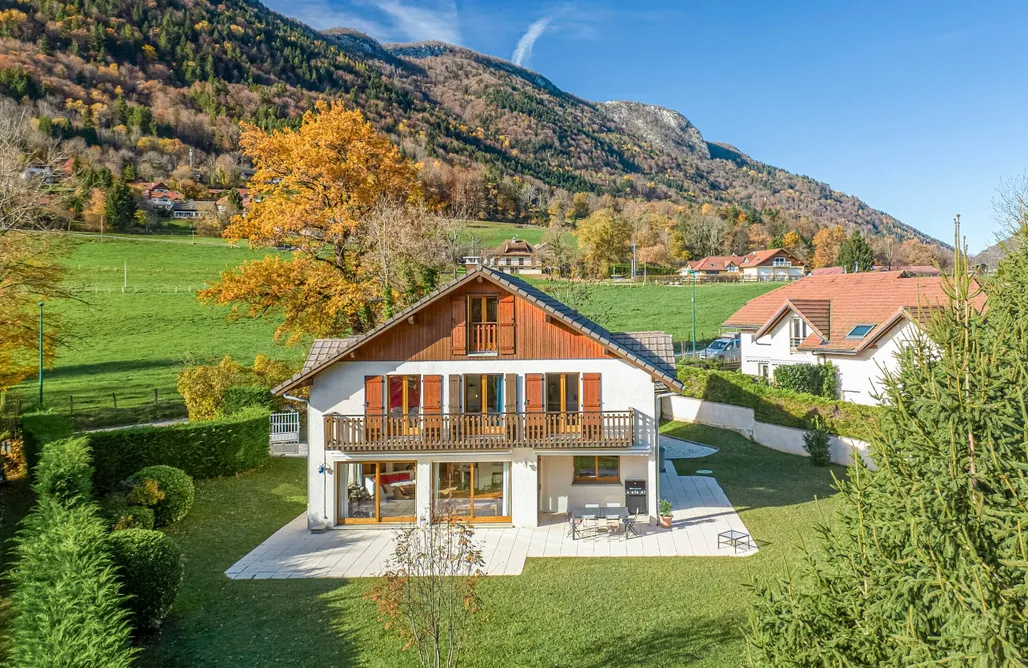 Kurztrip Europa L’Écrin de Bluffy – Charme & Vue Montagne 2