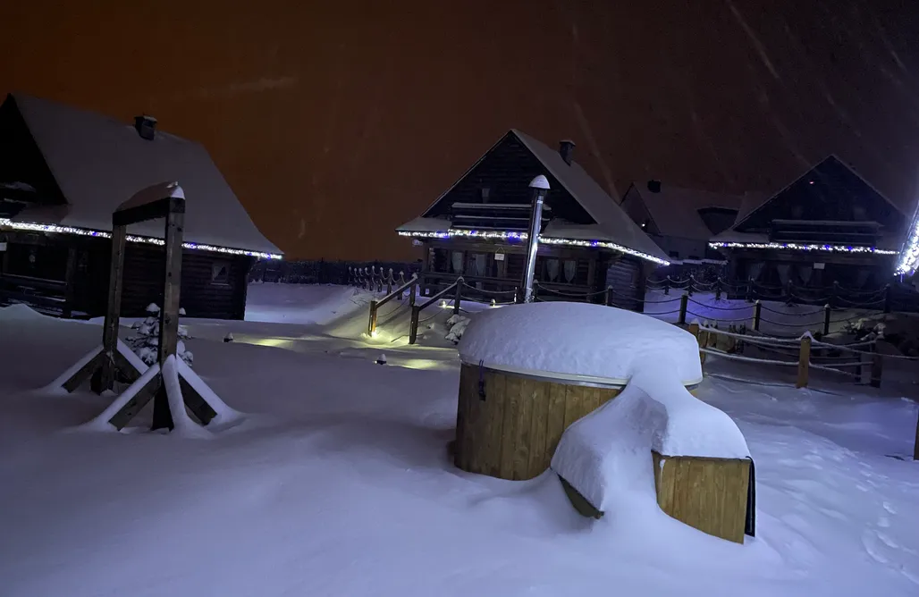 noclegi AlohaCamp Domki Zagroda 1