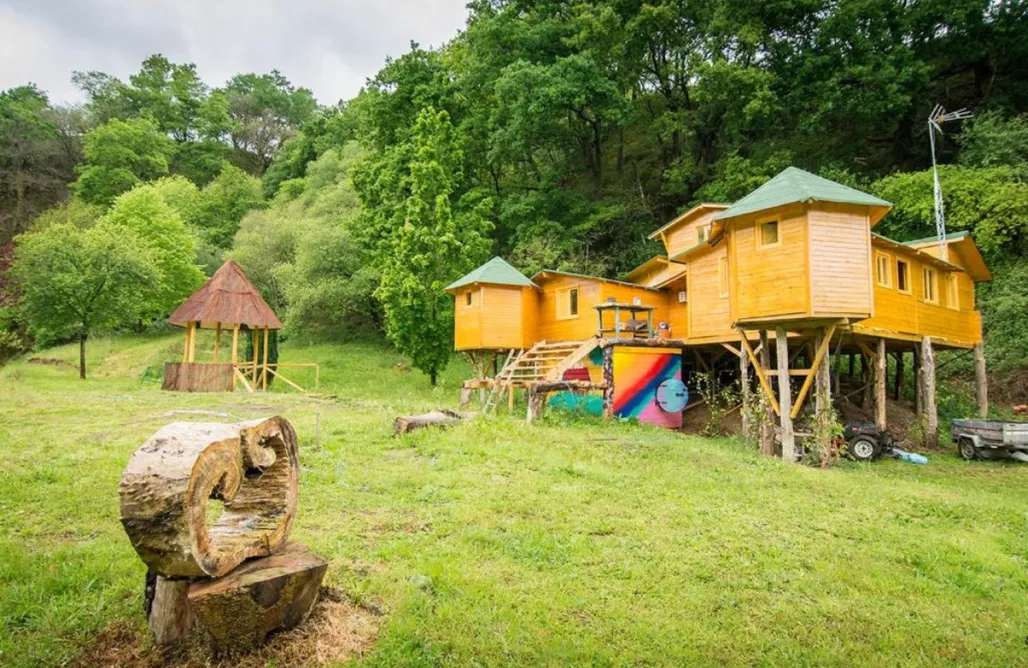 Alojamiento en El Tejo Cabañas del rio molinos Sociedad Limitada 2