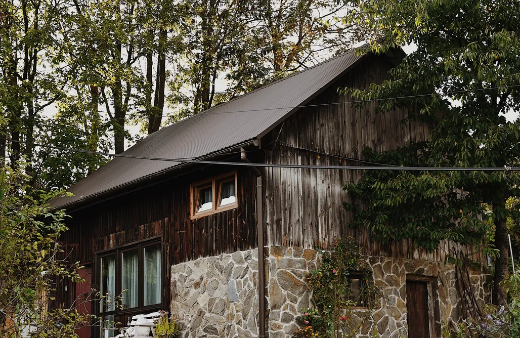 Agroturystyka Jura Krakowsko-Częstochowska Ojcowska Stodoła- drewniany domek 2