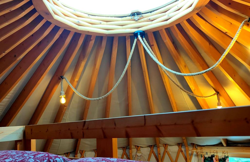 noclegi AlohaCamp Glamping Niebiańska Osada & SPA 3