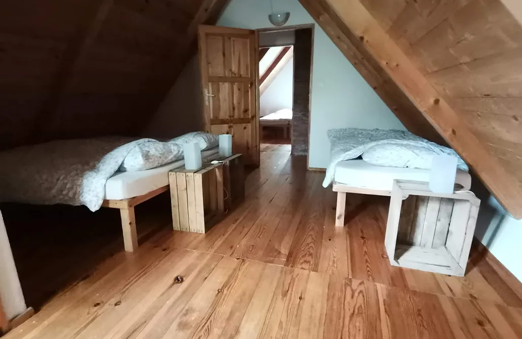 AlohaCamp Wooden cottage at Feel free farm 2