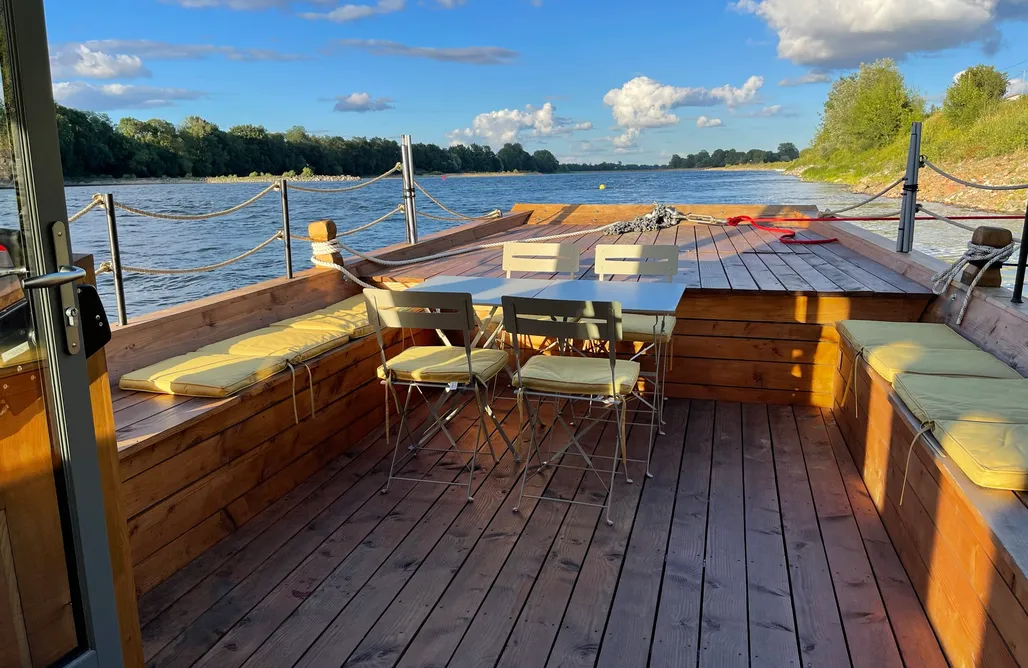 Hébergement AlohaCamp Magnifique Toue cabanée sur la Loire - Equipée haut de gamme. 4
